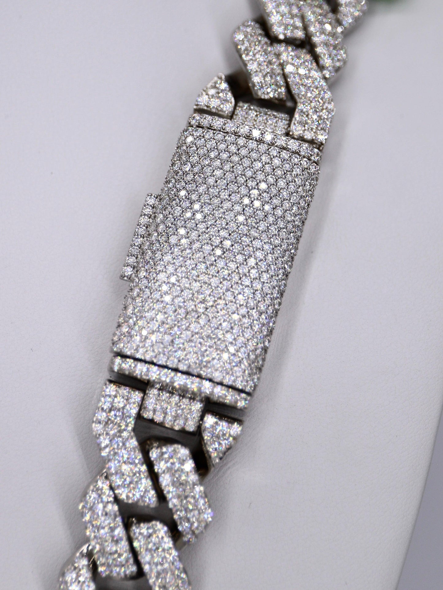 3 Row Rounded VVS Moissanite Diamond 20MM Cuban