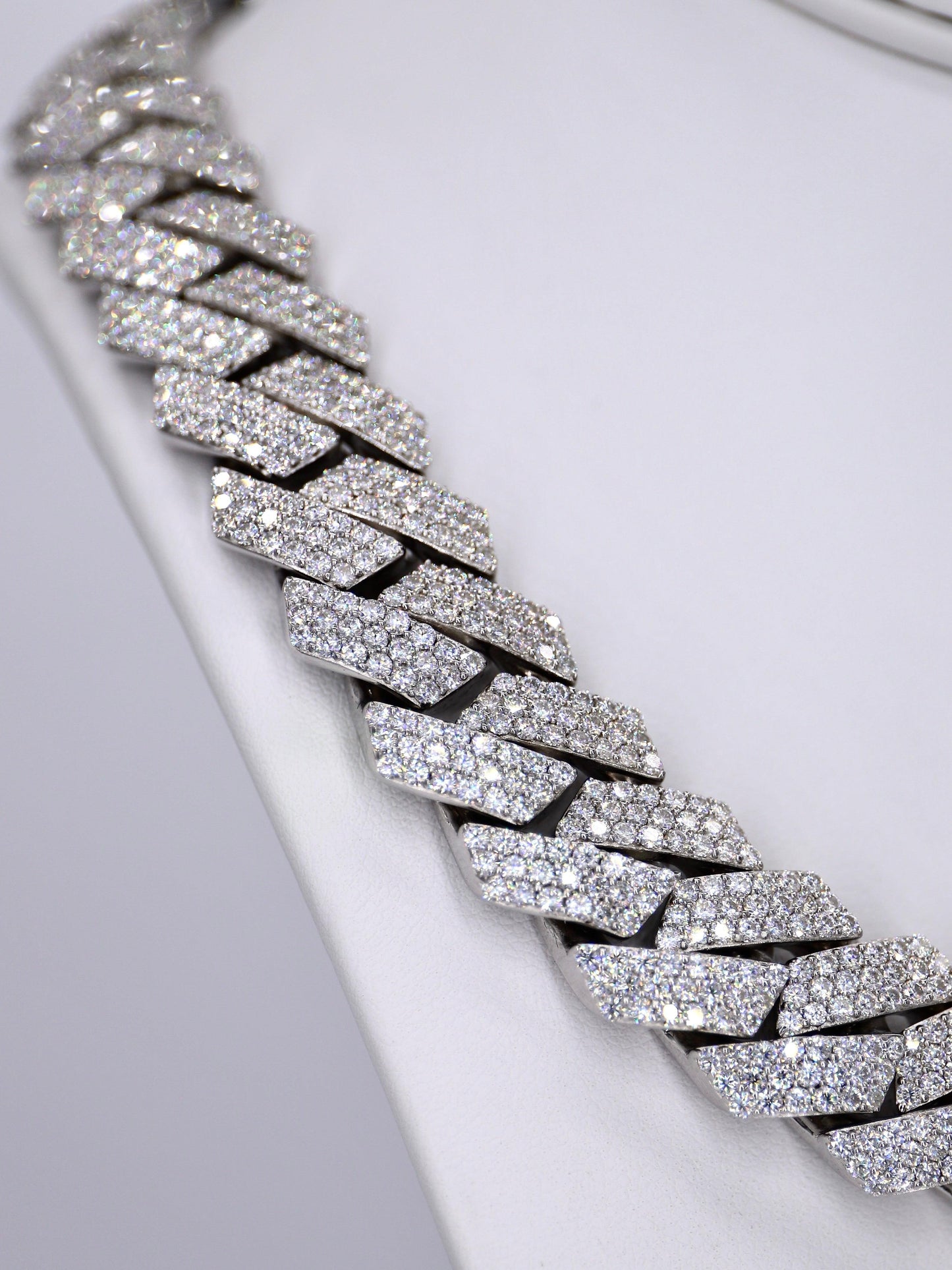 3 Row VVS Moissanite Diamond 18MM Cuban