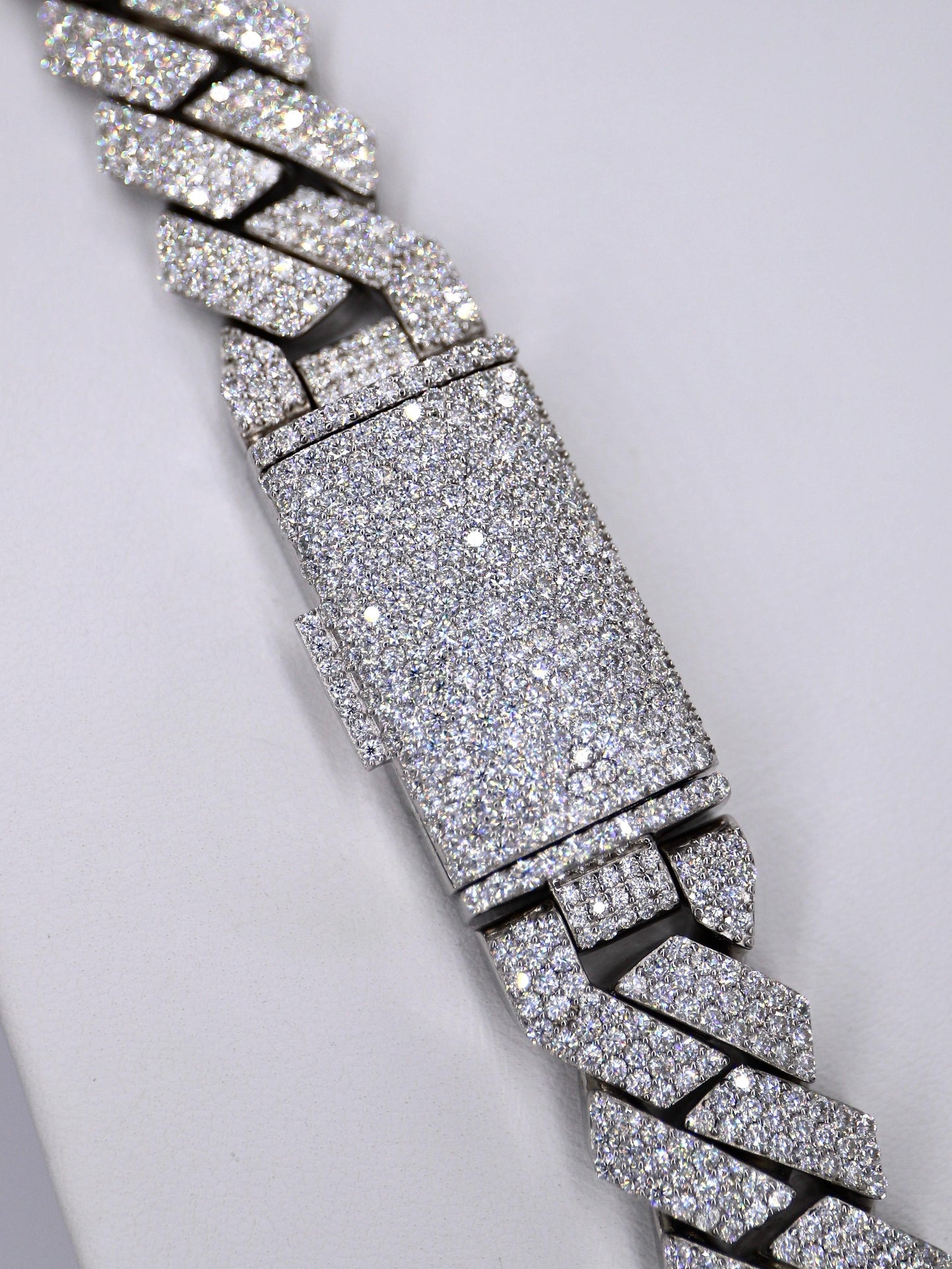 3 Row VVS Moissanite Diamond 18MM Cuban